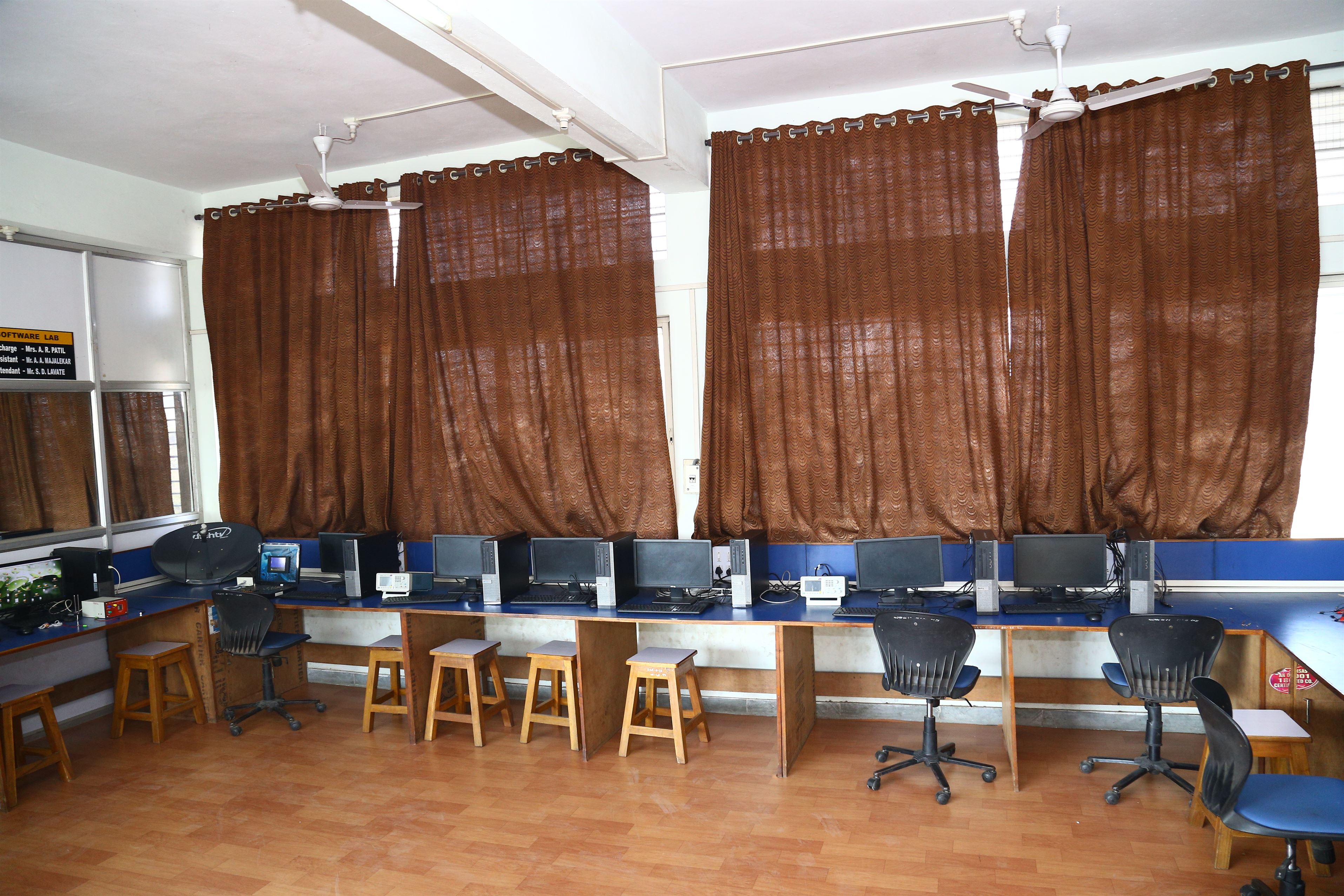 7 Software Lab
